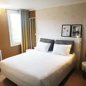 https://kyriad-marseille-les-pennes-mirabeau-aeroport-13170.aixenprovencehotels.org