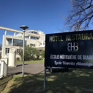 https://hotel-biarritz-atlantique-lycee-hotelier.biarritzhotels.info