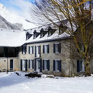 https://clos-de-baupeillas.midi-pyreneeshotels.com