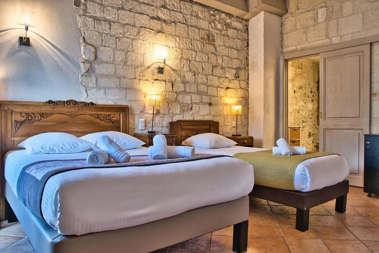 ***  Hotel La Muette Arles France