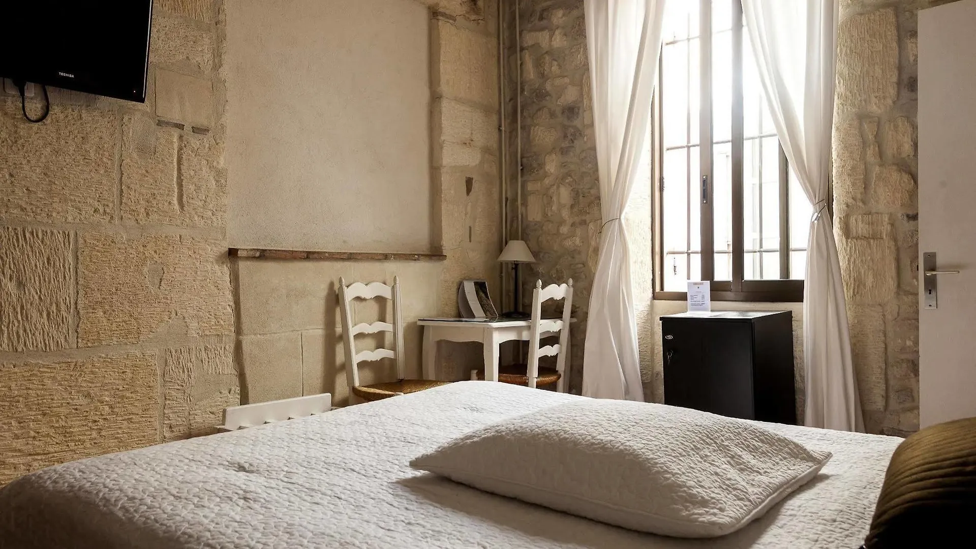 Hotel La Muette Arles 3*,